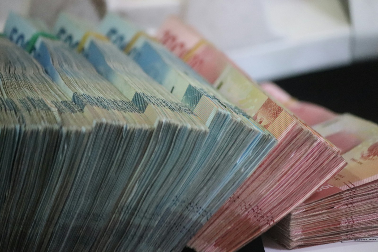 How to Make Money Every Day Trading Options